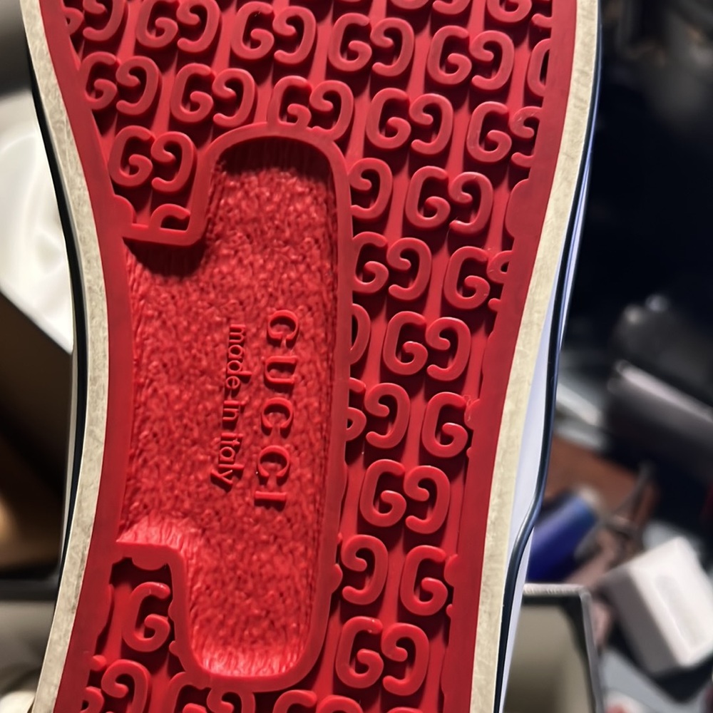 Gucci - Picture 5 of 5